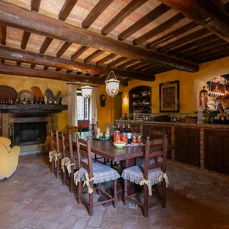 Casale Aston *
